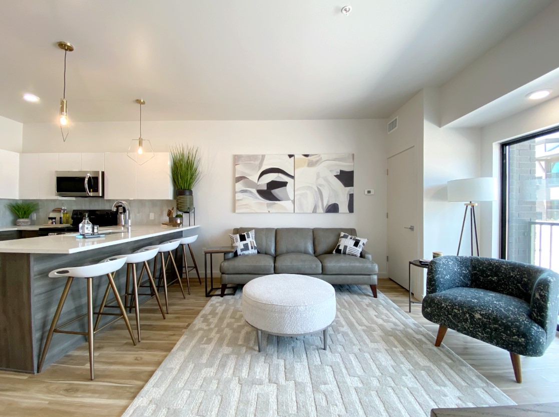 1683 Midtown Place - 111