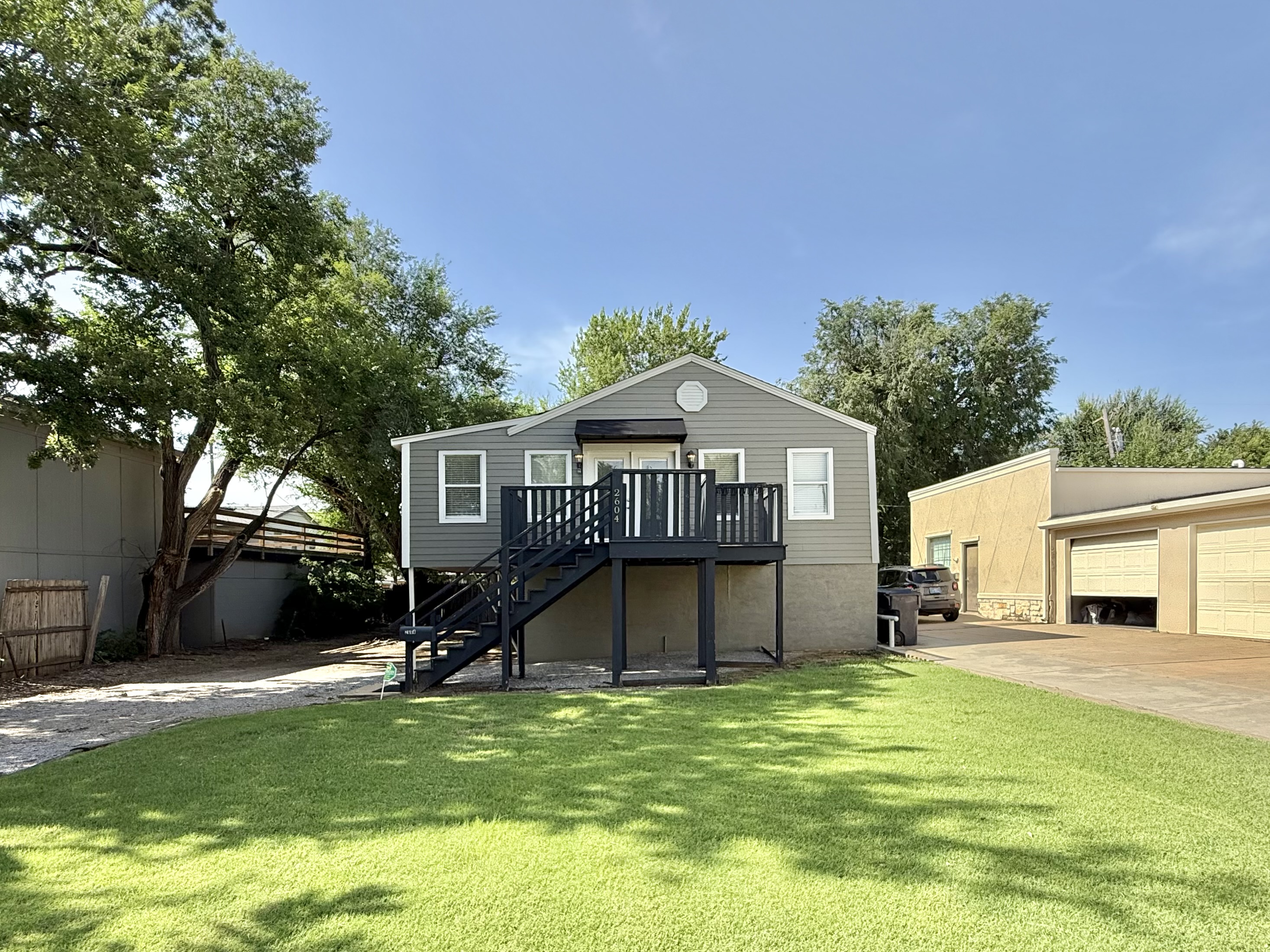 2604 Northwest 50th Street