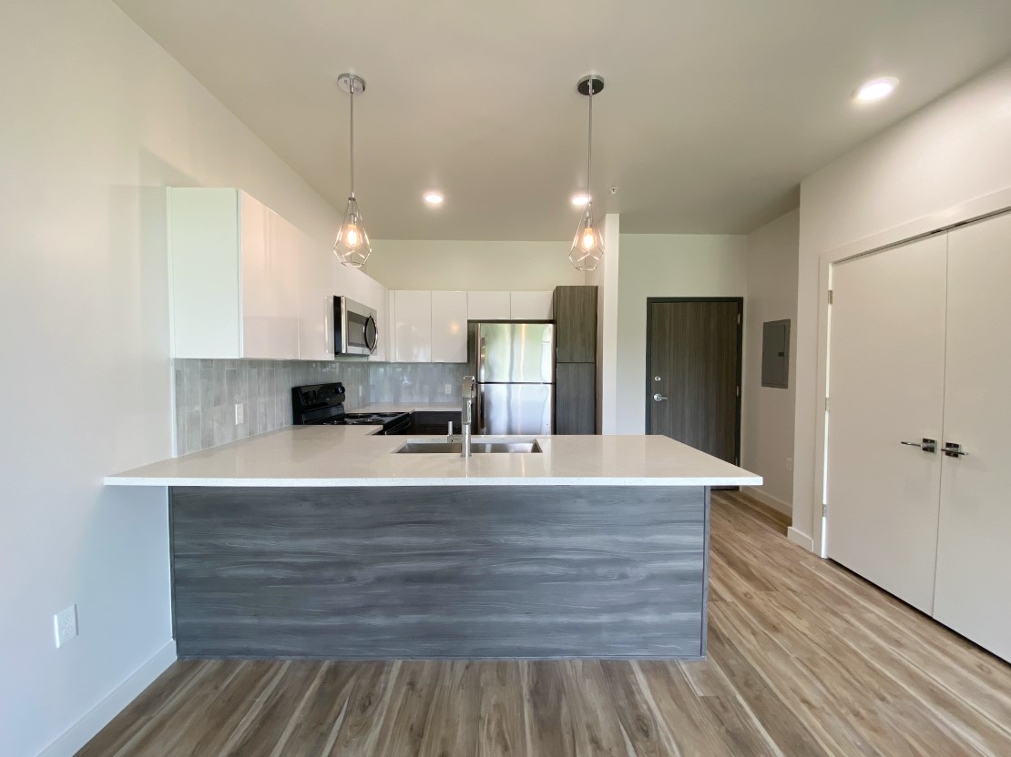 1683 Midtown Place - 106