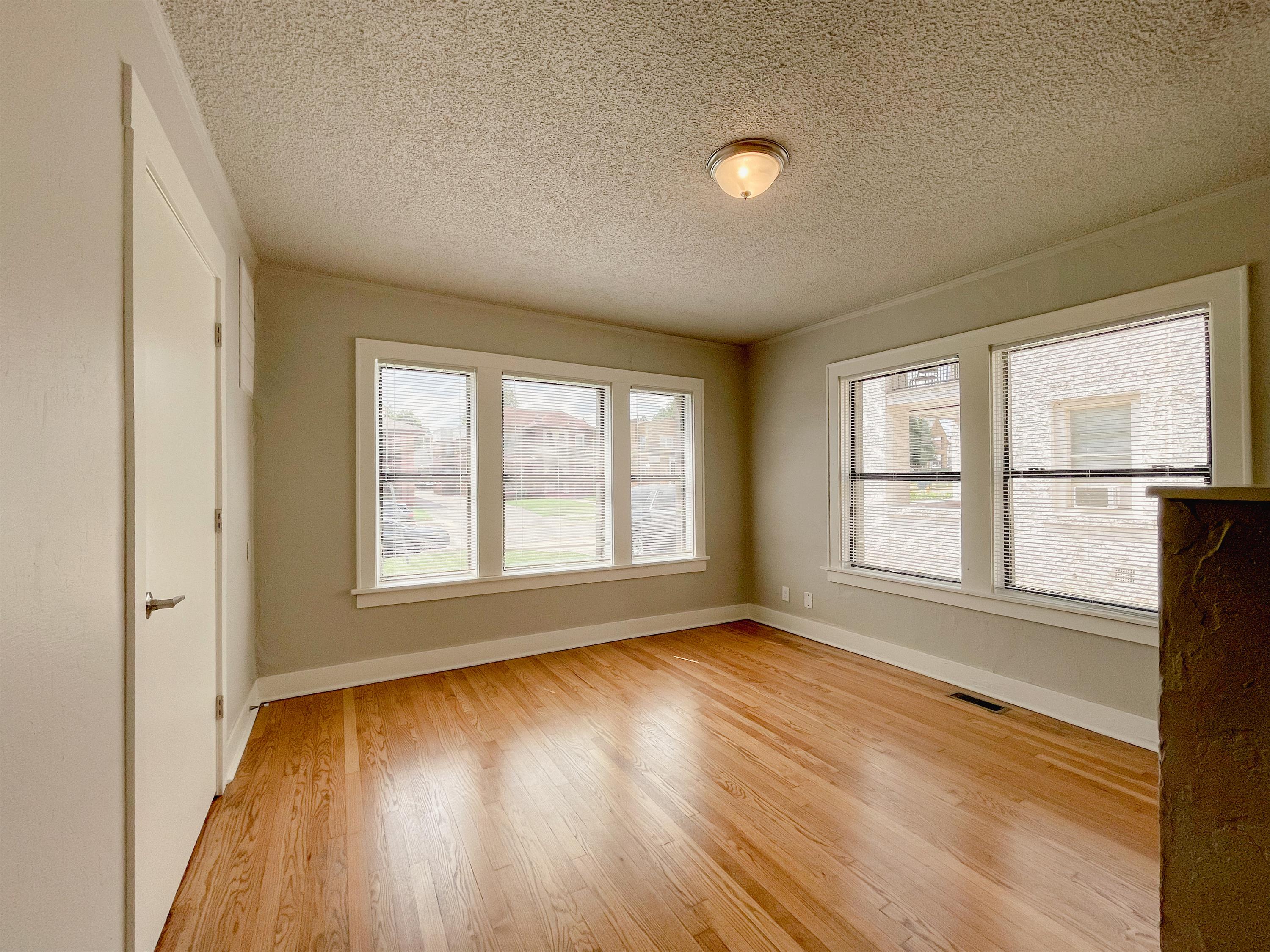 831 East Drive - 2