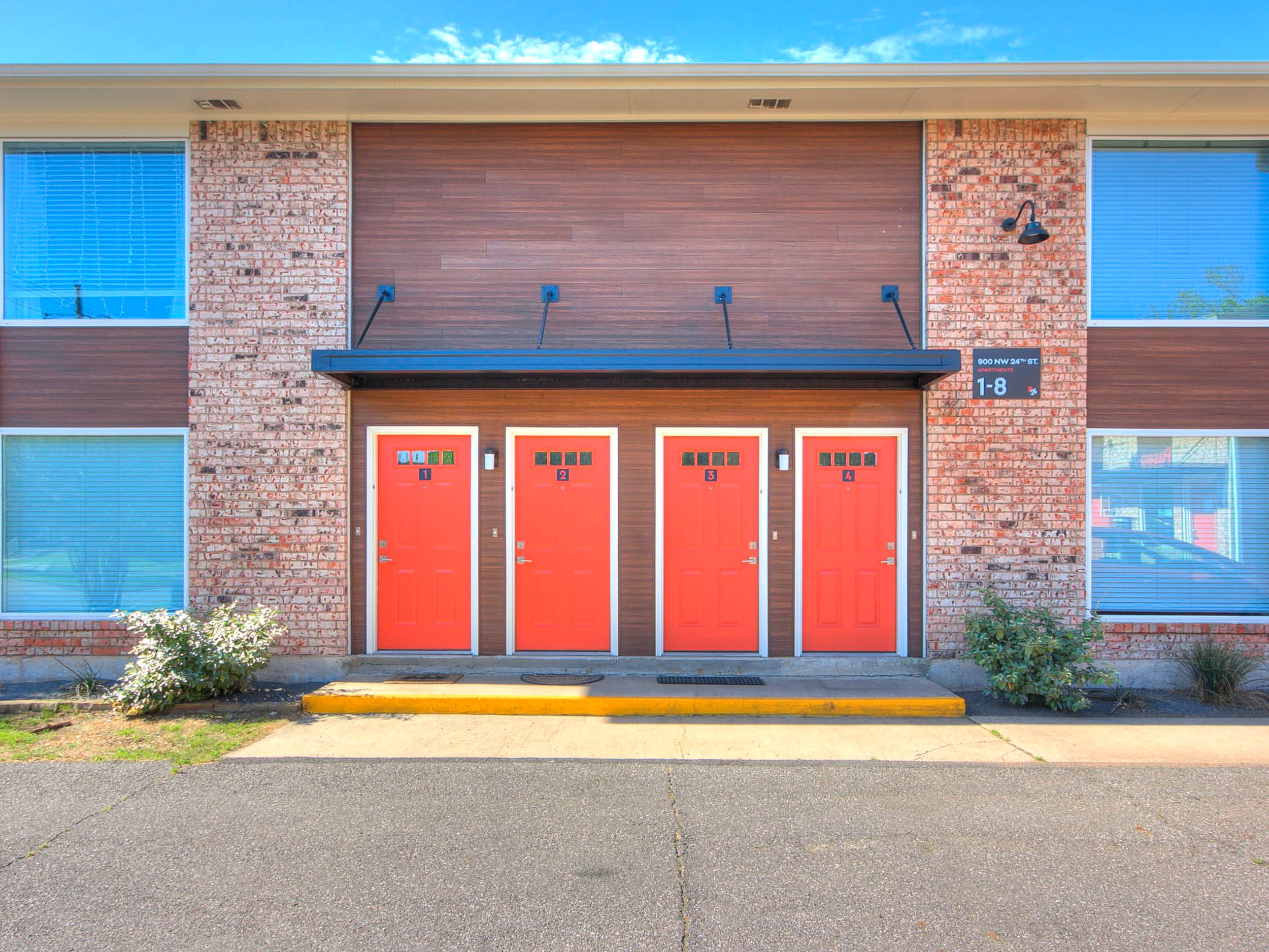 900 Northwest 24th Street - 900-12