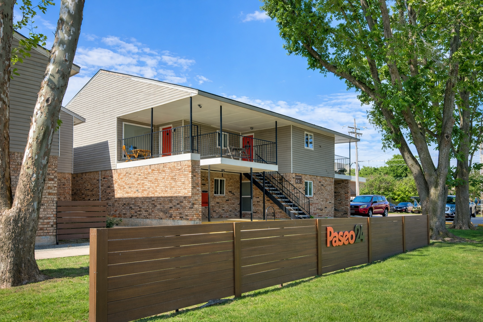 900 Northwest 24th Street - 816-11